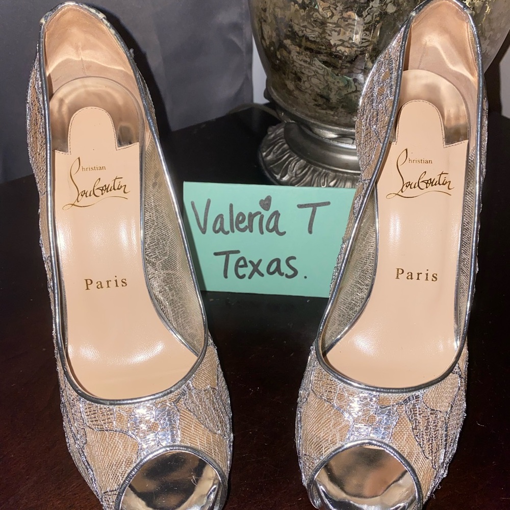 Christian louboutin vary lace 120  heels 37 1/2